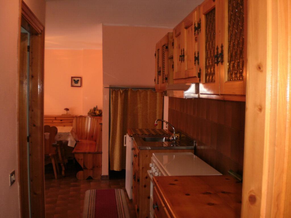 Apartment Da Renza Bormio Room photo